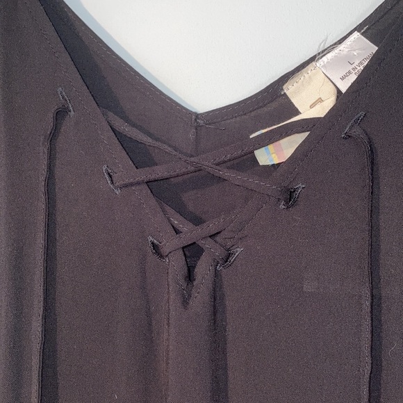 Mimi China Black Dress - Picture 2 of 5